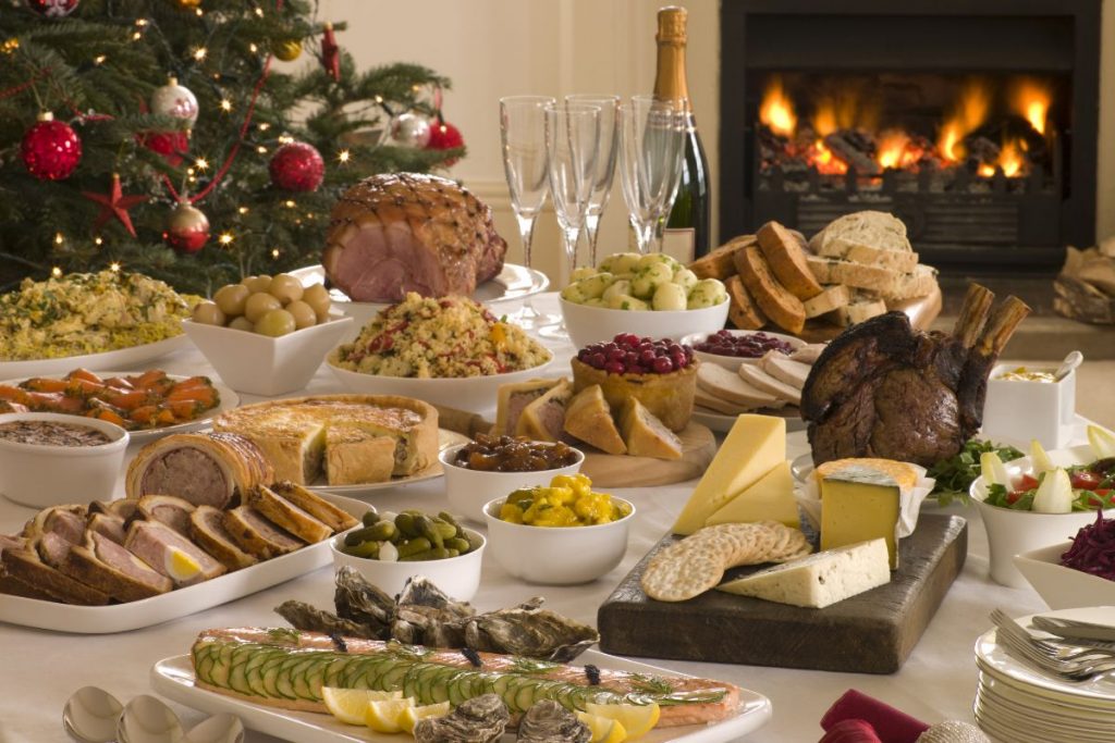 Il periodo natalizio è un'occasione speciale per riunire famiglia e amici: ecco come creare un menu di Natale perfetto con idee e consigli.